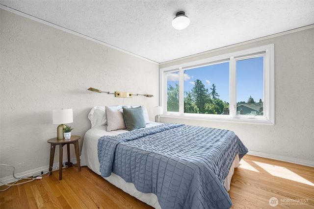 8248 16th Avenue NE, Seattle, WA 98115