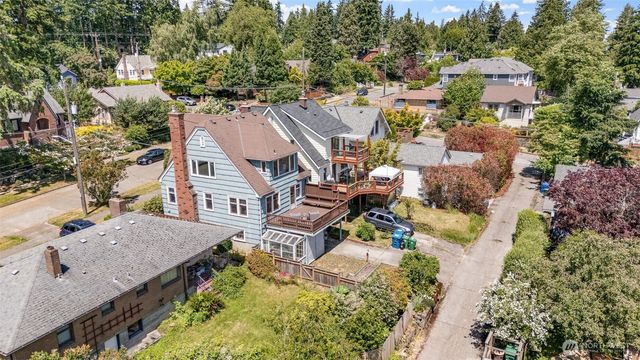 8248 16th Avenue NE, Seattle, WA 98115