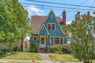8248 16th Avenue NE, Seattle, WA 98115