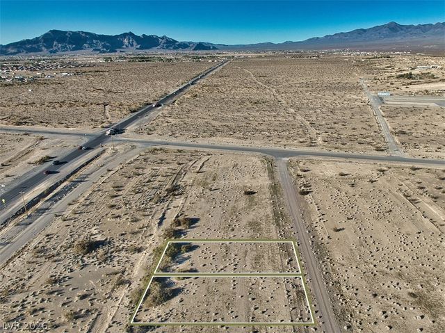 910 North Emery Street, Pahrump, NV 89060