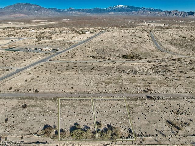 910 North Emery Street, Pahrump, NV 89060