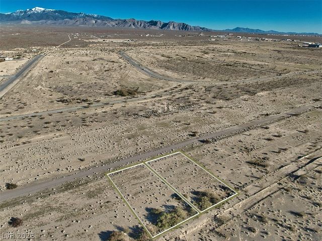 910 North Emery Street, Pahrump, NV 89060