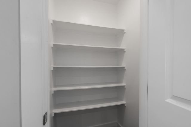 756 W Donovan Street, Houston, TX 77091