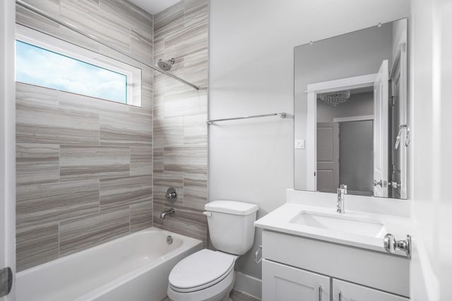 756 W Donovan Street, Houston, TX 77091