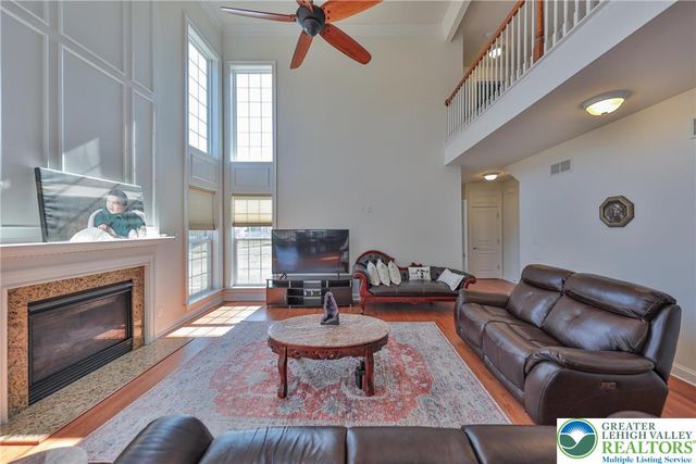 1919 Pembrooke Drive, Lower Macungie Twp, PA 18062