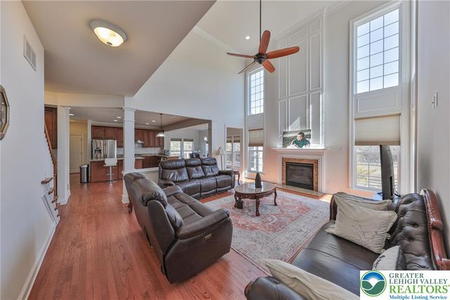 1919 Pembrooke Drive, Lower Macungie Twp, PA 18062