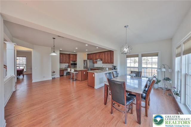 1919 Pembrooke Drive, Lower Macungie Twp, PA 18062