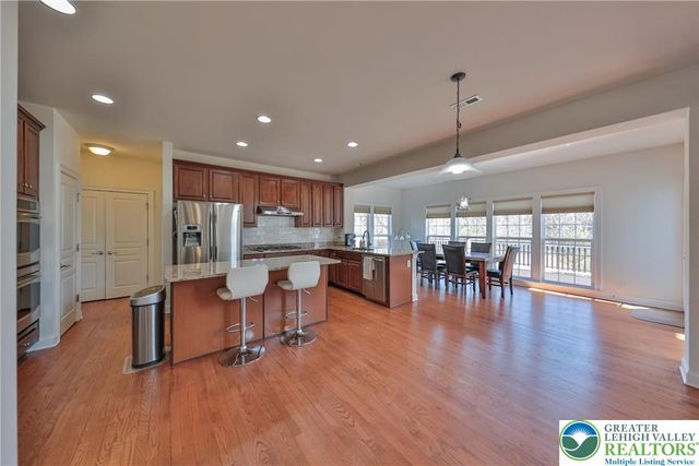 1919 Pembrooke Drive, Lower Macungie Twp, PA 18062