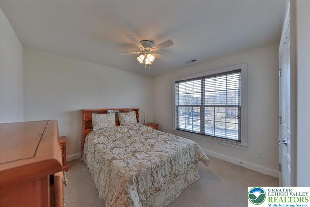 1919 Pembrooke Drive, Lower Macungie Twp, PA 18062