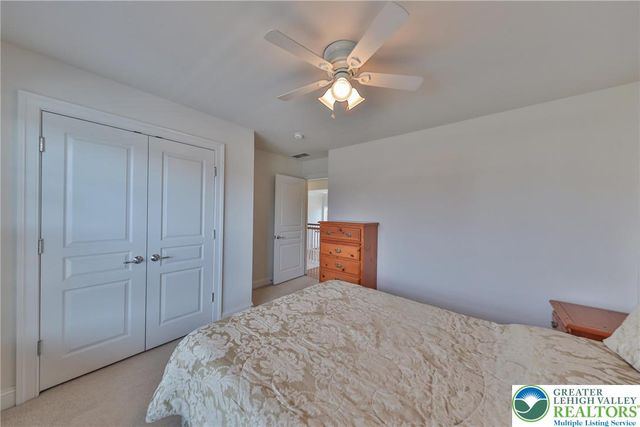 1919 Pembrooke Drive, Lower Macungie Twp, PA 18062