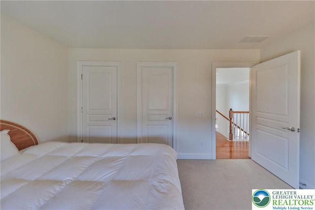 1919 Pembrooke Drive, Lower Macungie Twp, PA 18062