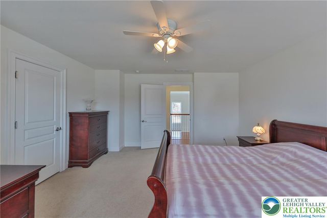 1919 Pembrooke Drive, Lower Macungie Twp, PA 18062