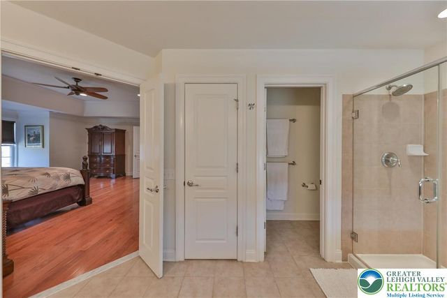 1919 Pembrooke Drive, Lower Macungie Twp, PA 18062