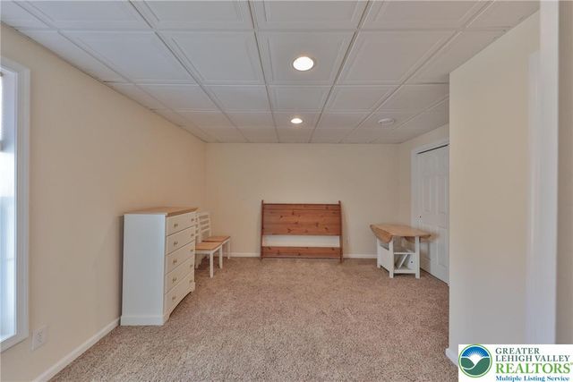 1919 Pembrooke Drive, Lower Macungie Twp, PA 18062