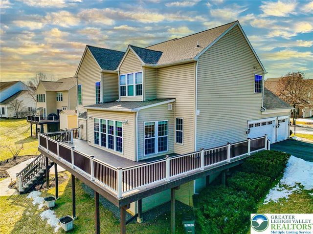 1919 Pembrooke Drive, Lower Macungie Twp, PA 18062