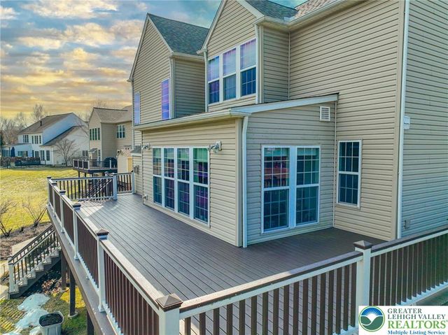 1919 Pembrooke Drive, Lower Macungie Twp, PA 18062