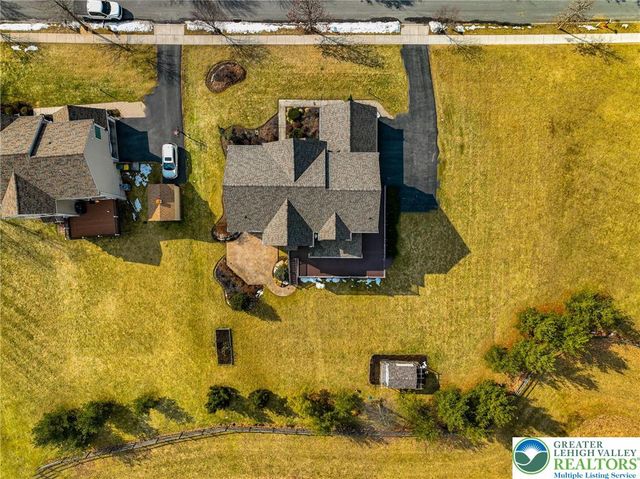 1919 Pembrooke Drive, Lower Macungie Twp, PA 18062