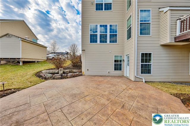 1919 Pembrooke Drive, Lower Macungie Twp, PA 18062