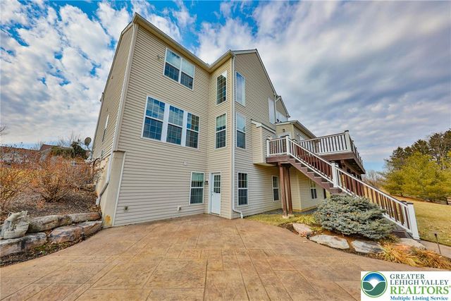 1919 Pembrooke Drive, Lower Macungie Twp, PA 18062