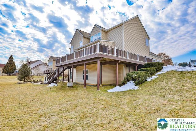 1919 Pembrooke Drive, Lower Macungie Twp, PA 18062