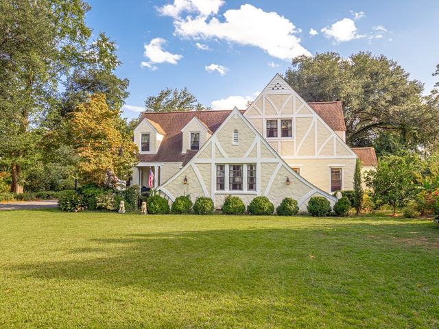 214 Haynsworth Street, Sumter, SC 29150