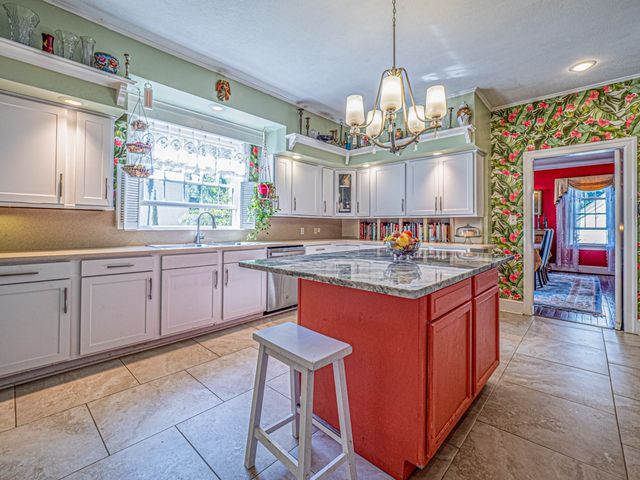 214 Haynsworth Street, Sumter, SC 29150