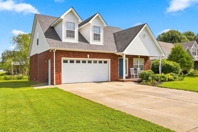 812 Renaissance Ave, Murfreesboro, TN 37129
