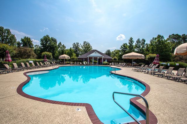 812 Renaissance Ave, Murfreesboro, TN 37129