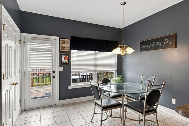 812 Renaissance Ave, Murfreesboro, TN 37129
