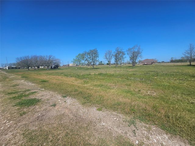 4121 N Sh 60 Highway, East Bernard, TX 77435