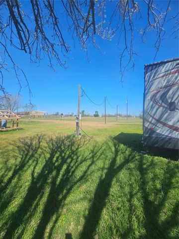 4121 N Sh 60 Highway, East Bernard, TX 77435