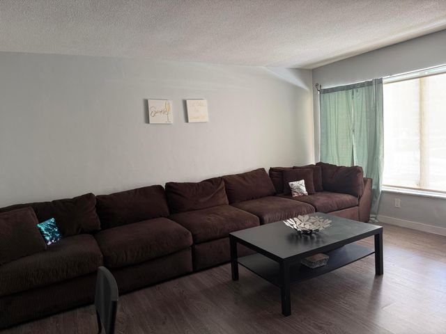 1110 N Riverside Drive 9, Pompano Beach, FL 33062