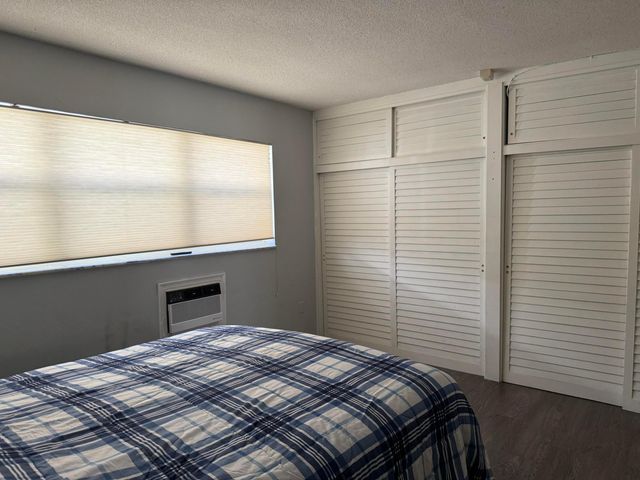 1110 N Riverside Drive 9, Pompano Beach, FL 33062