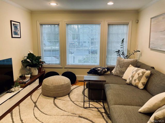 66 Sagamore Hill Drive A, Port Washington, NY 11050