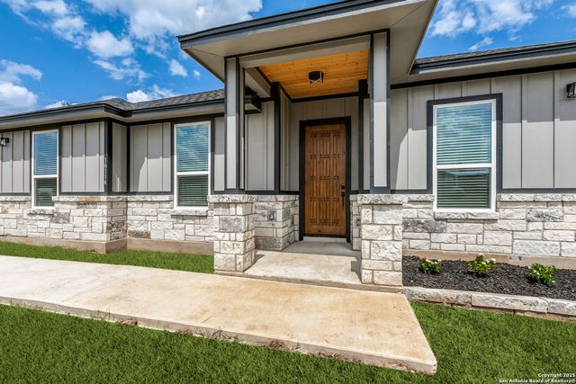 16114 Vaquero, Atascosa, TX 78002