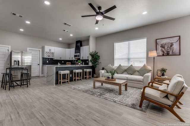 16114 Vaquero, Atascosa, TX 78002