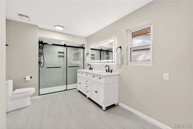 836 Wheelwright Drive, Manchester, MO 63021