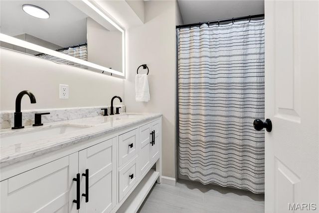 836 Wheelwright Drive, Manchester, MO 63021