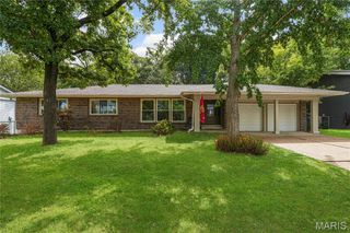 836 Wheelwright Drive, Manchester, MO 63021