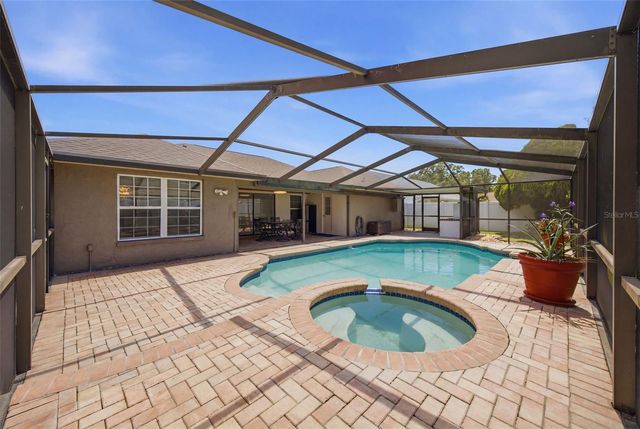 5113 PENNSBURY DRIVE, Tampa, FL 33624