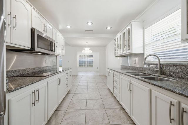 5113 PENNSBURY DRIVE, Tampa, FL 33624