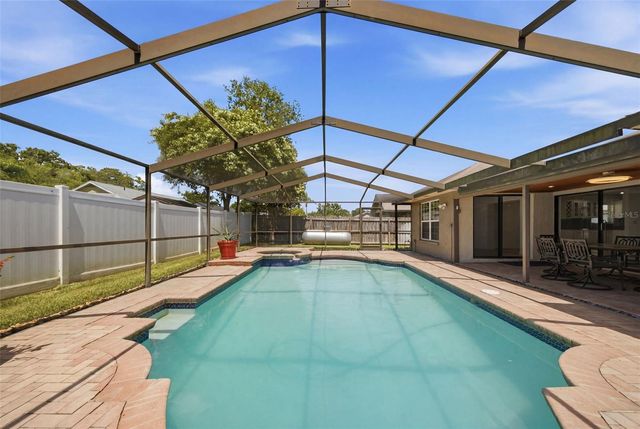 5113 PENNSBURY DRIVE, Tampa, FL 33624