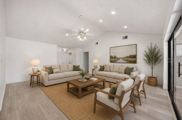 5113 PENNSBURY DRIVE, Tampa, FL 33624