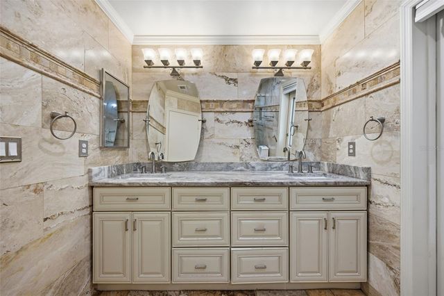 5113 PENNSBURY DRIVE, Tampa, FL 33624
