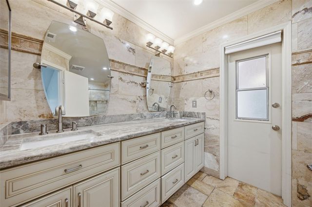 5113 PENNSBURY DRIVE, Tampa, FL 33624