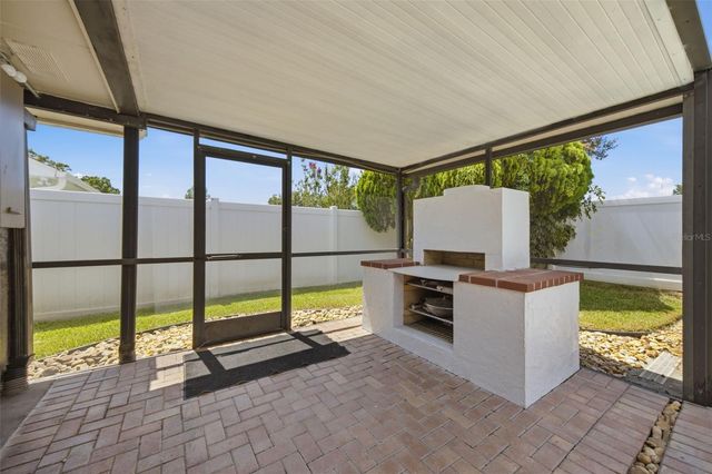 5113 PENNSBURY DRIVE, Tampa, FL 33624