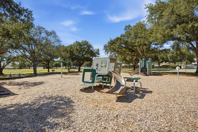 5113 PENNSBURY DRIVE, Tampa, FL 33624