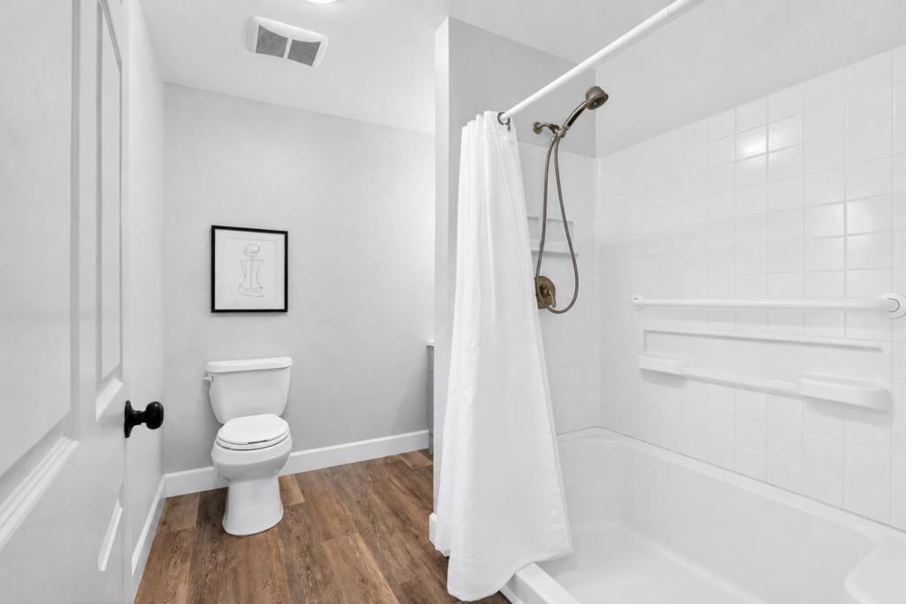 Image 15 of property listing at 449 Cottonwood Street, Vacaville, CA 95688