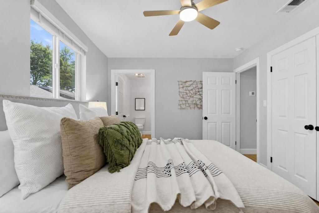 Image 17 of property listing at 449 Cottonwood Street, Vacaville, CA 95688