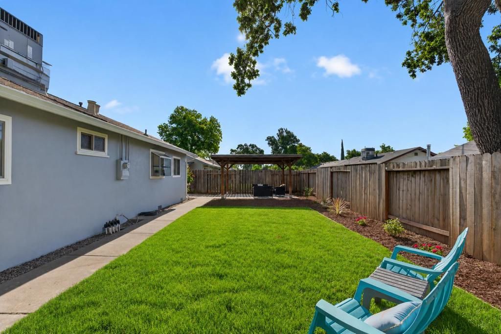 Image 26 of property listing at 449 Cottonwood Street, Vacaville, CA 95688